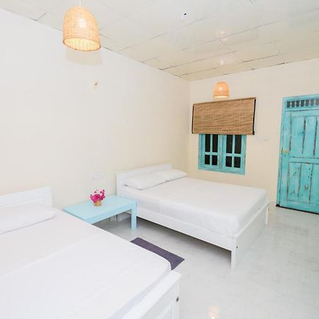 Hotel Capital Trincomalee Exterior foto